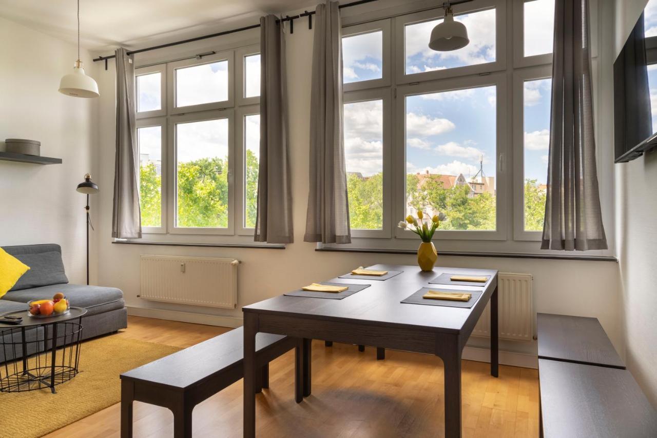 Central +3br +big Living Next To U-station Appartement *